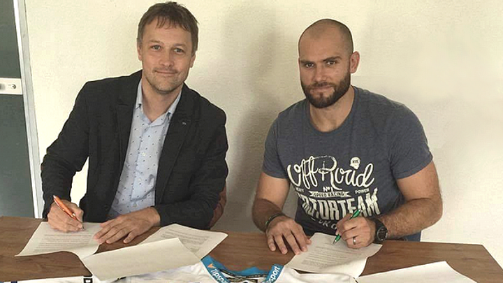 Ďalším skúseným centrom so zmluvou je Tomáš Troliga